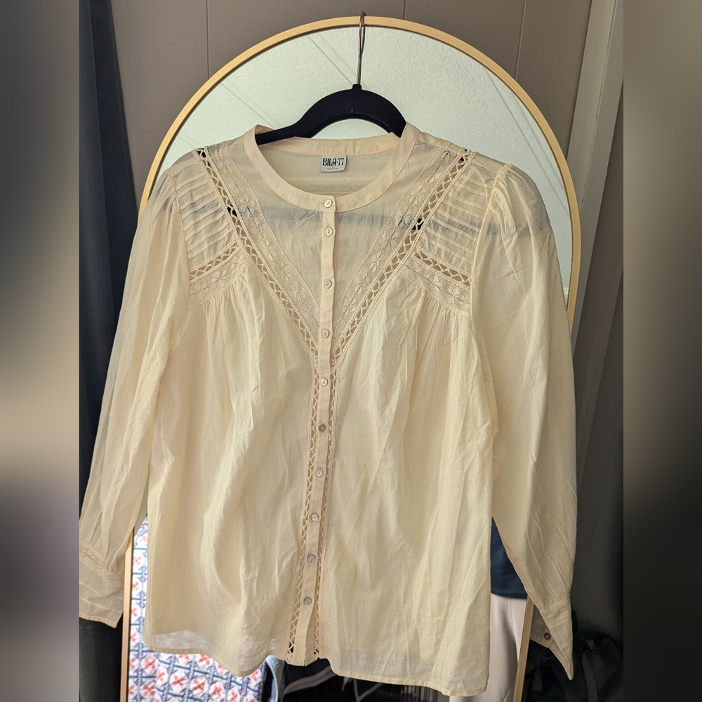 Bila 77 BoHo Cream Embellished Blouse with Lace Detail